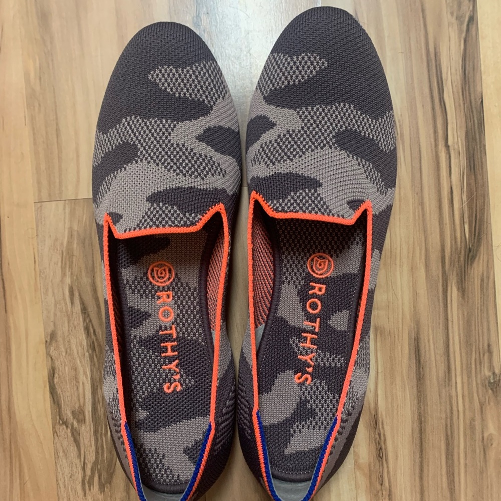 Rothy’s size 10 Taupe Camo Loafers